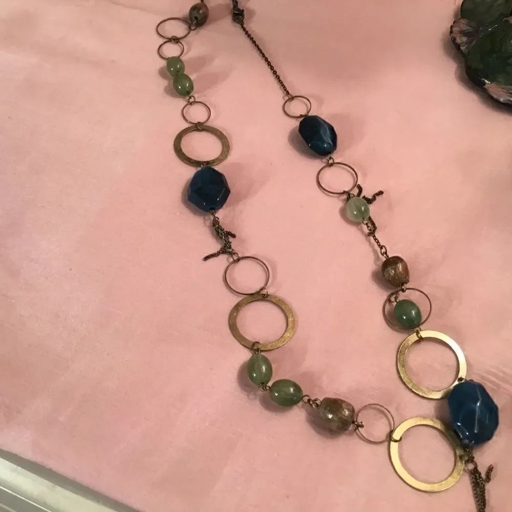 Antiqued Goldtone Finish Necklace